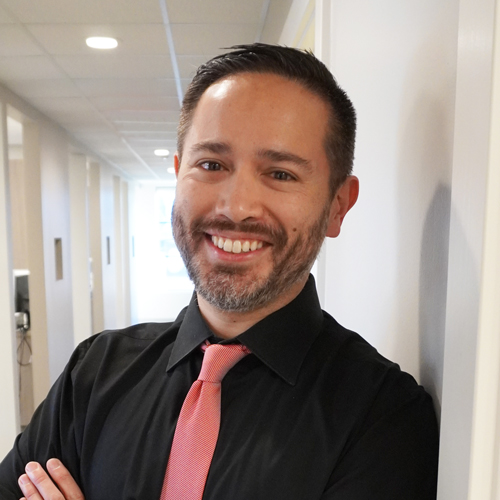 Dr. Anton Diy your Gentle Lincoln dentist from Preserve Family Dentistry